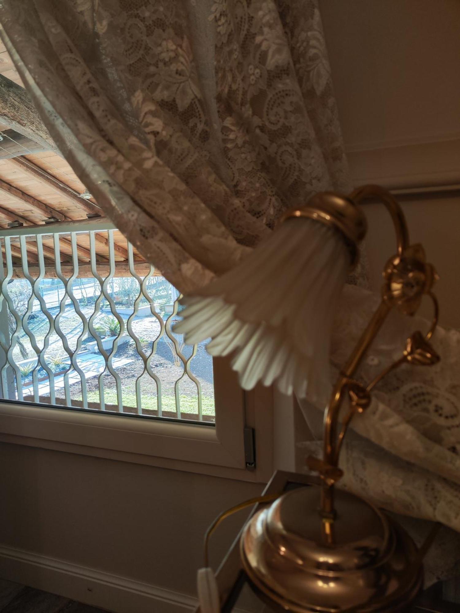 Bed and Breakfast Garda Relais Antica Romelia Монтикьяри Экстерьер фото