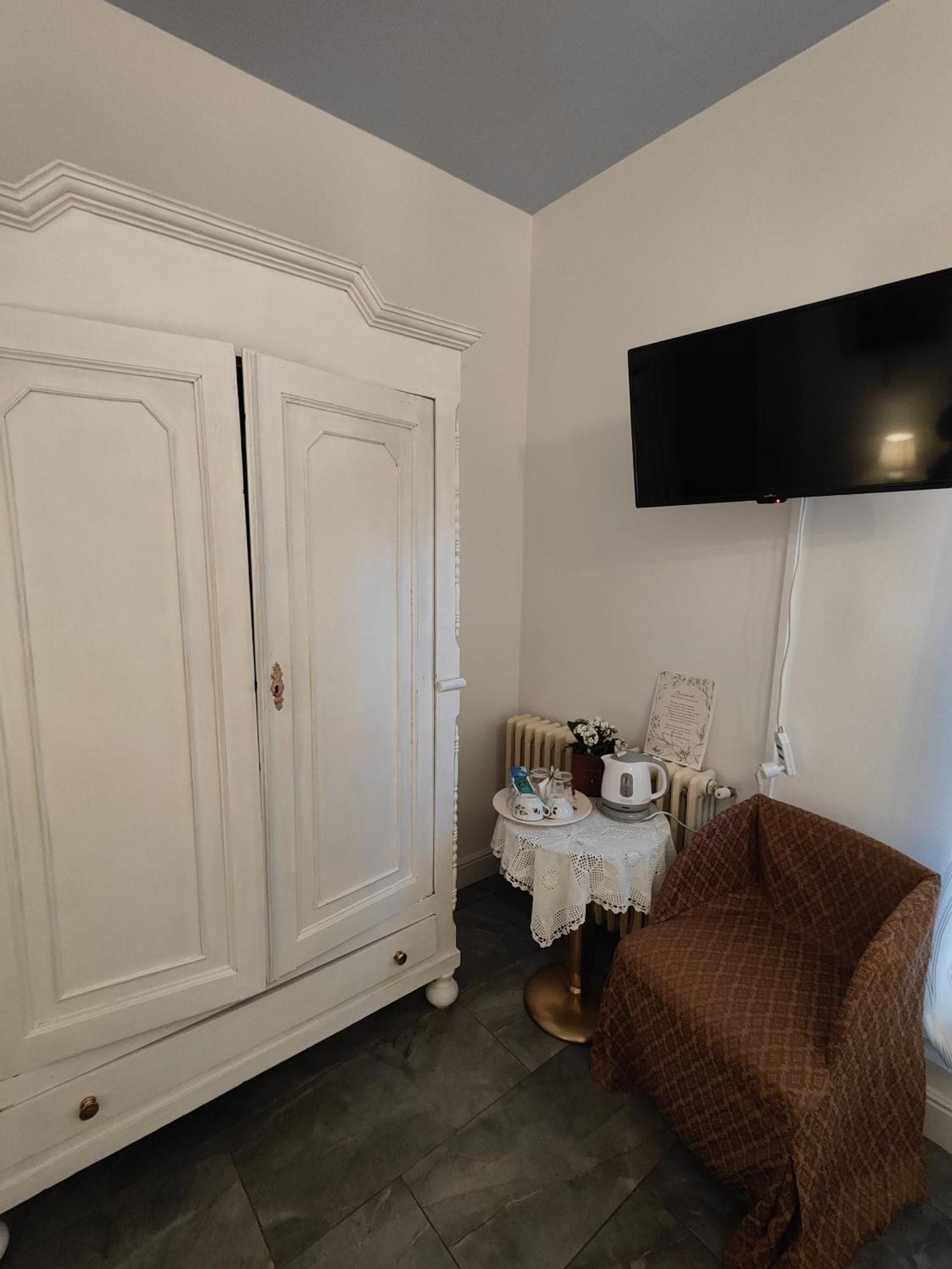 Bed and Breakfast Garda Relais Antica Romelia Монтикьяри Экстерьер фото